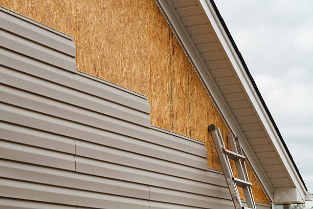 Professional Siding Contractor technician working in Chester, CT